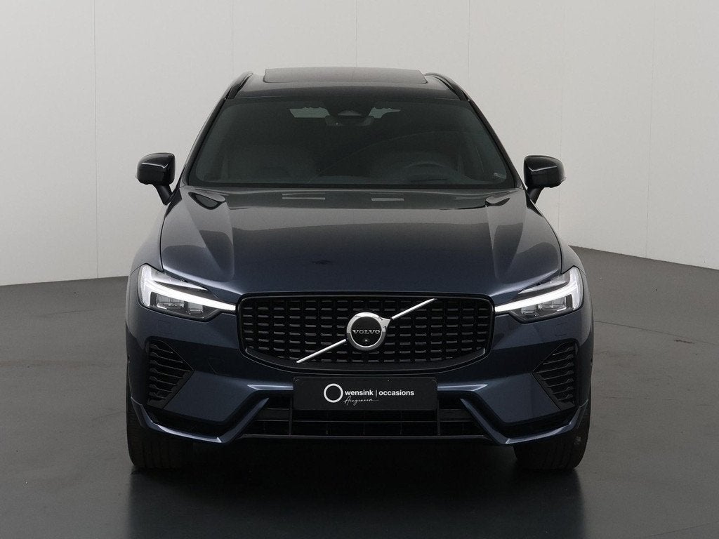 Volvo XC60 2.0 T6 Plug-in hybrid AWD R-Design | Panoramadak, Auto's, Volvo, Automaat, Gebruikt, Euro 6, 4 cilinders