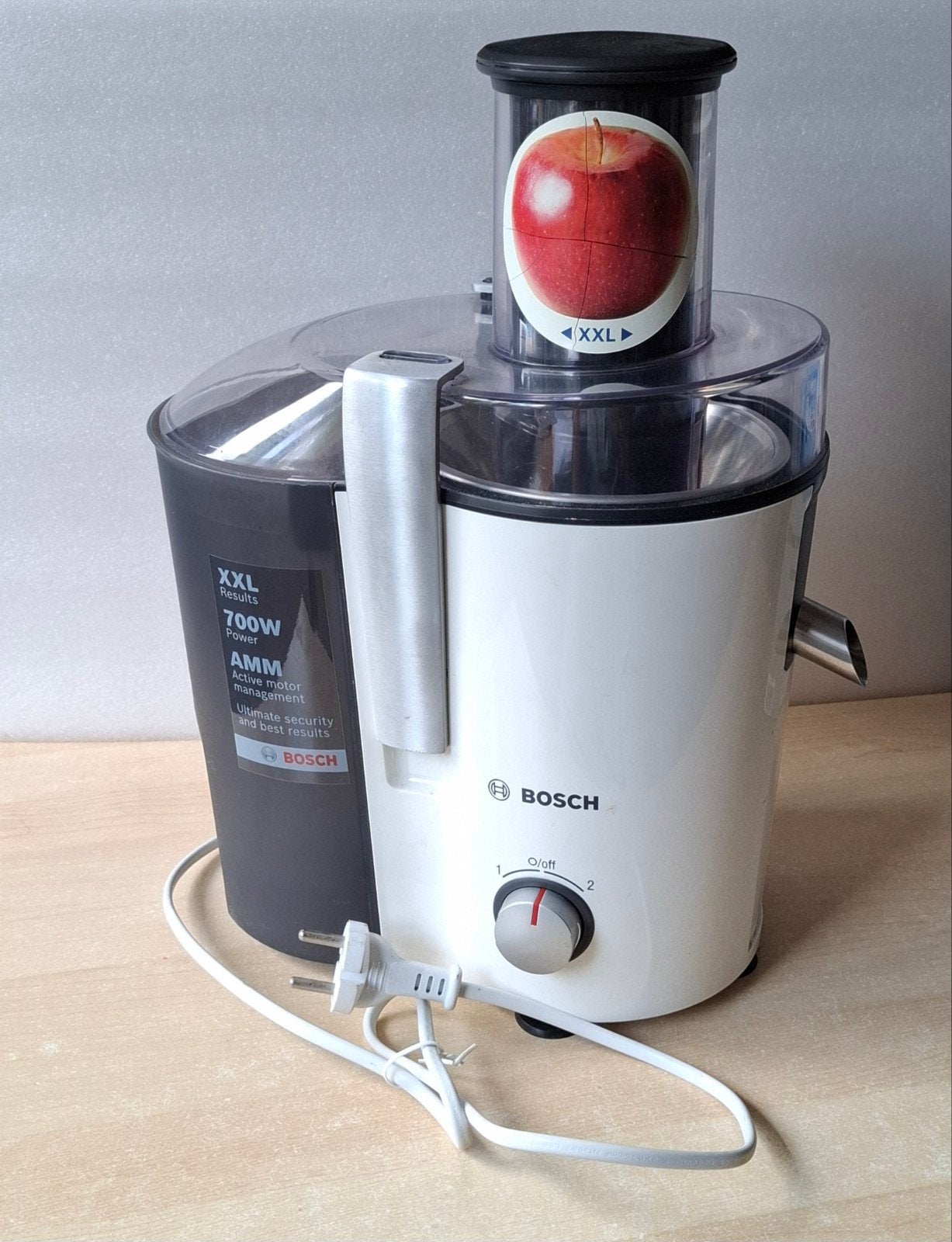 Bosch sapcentrifuge 700W, XXL results, Ophalen of Verzenden, Gebruikt, Elektrisch, Sapcentrifuge
