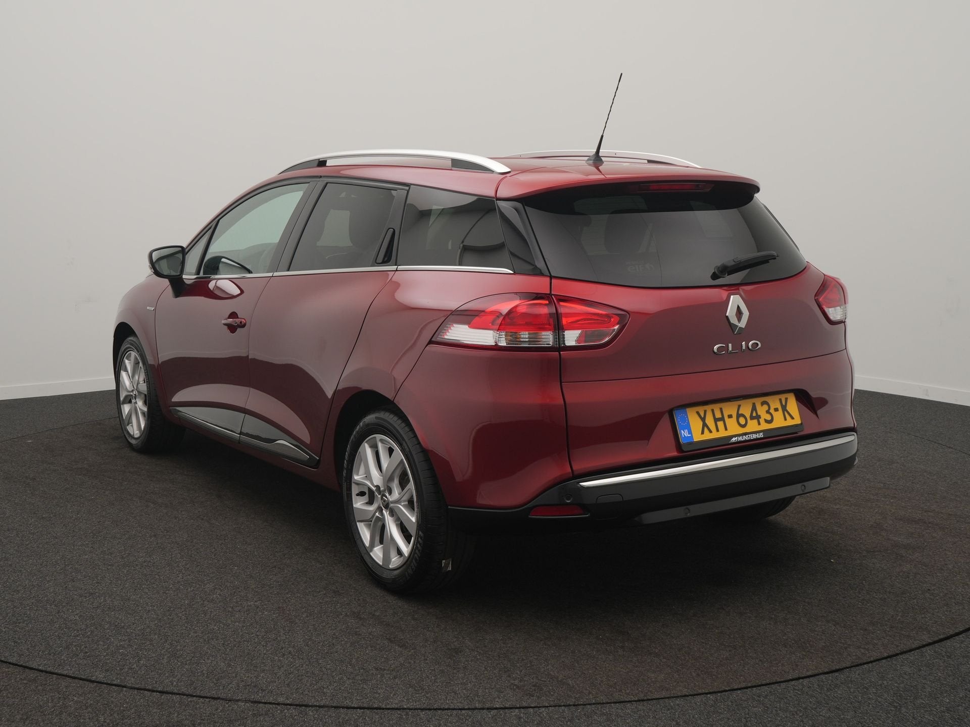 Renault Clio Estate 0.9 TCe Limited - RIJKLAARPRIJS - Cruise, Voorwielaandrijving, Stof, Gebruikt, 1098 kg