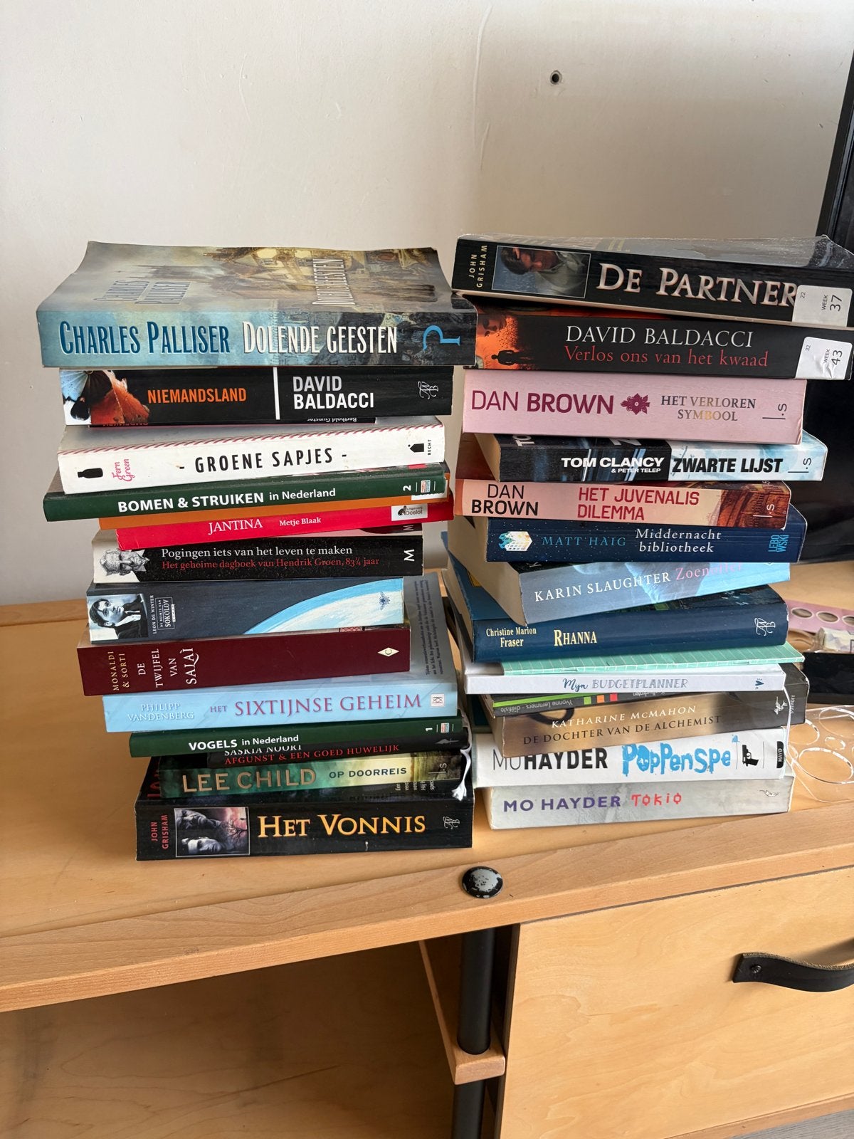 Grote collectie boeken: thrillers, romans en meer, Boeken, Ophalen of Verzenden, Zo goed als nieuw, Nederland
