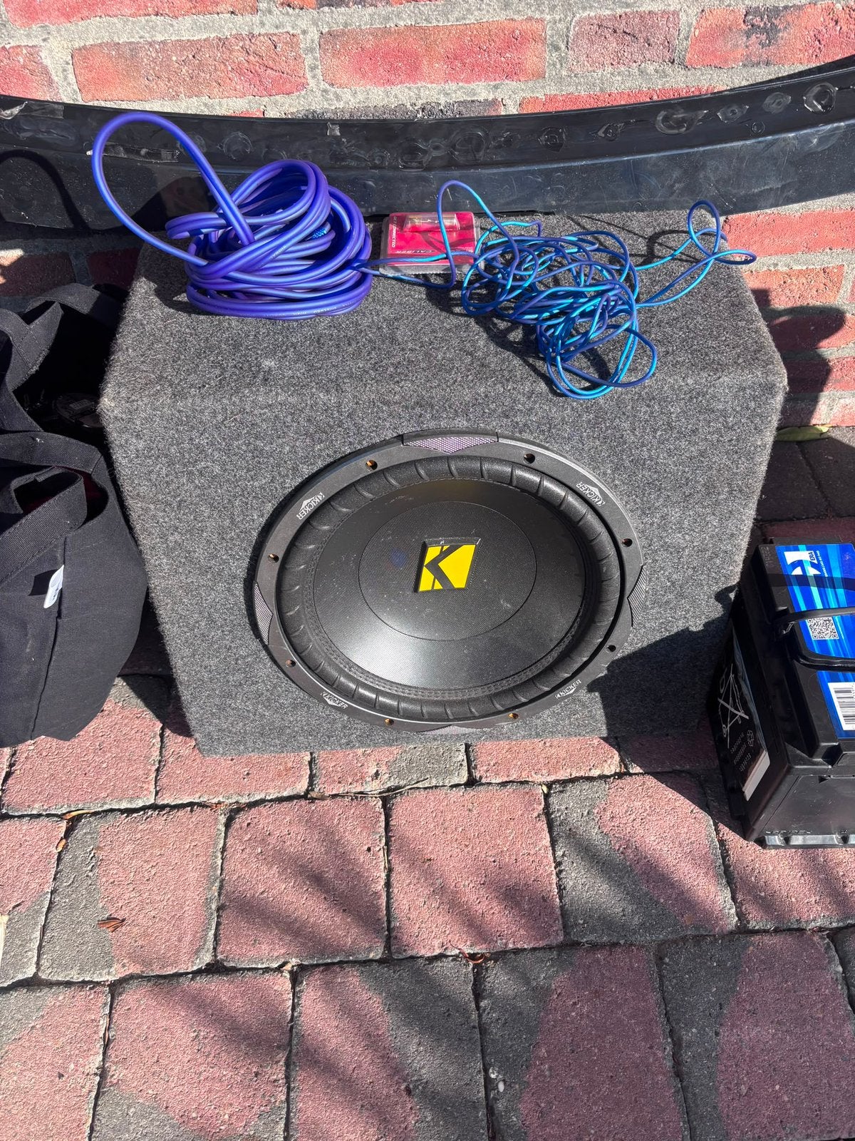 Subwoofer, Ophalen of Verzenden, Zo goed als nieuw