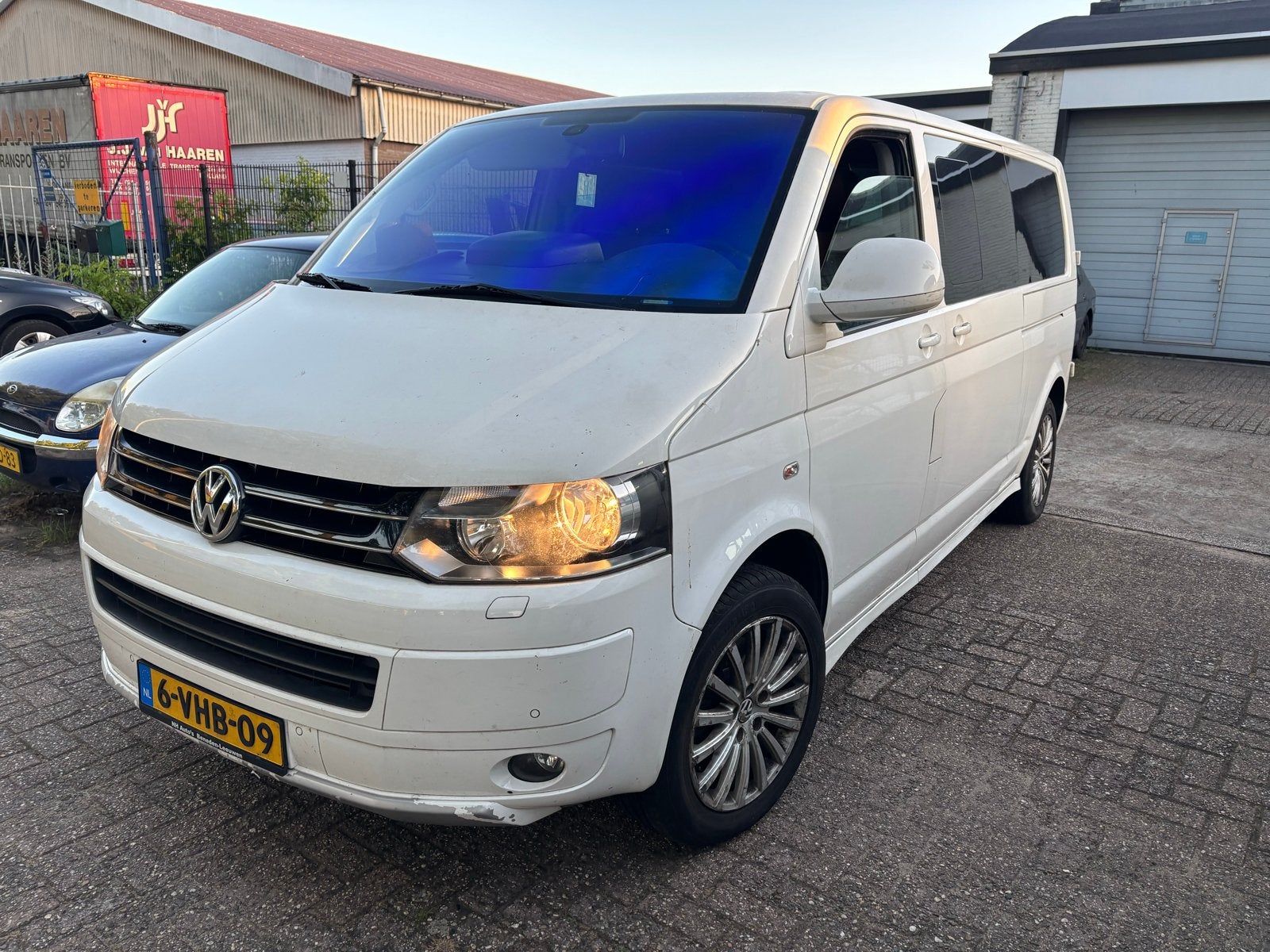 Volkswagen T5 GP Highl DC 2.0 BiTDI 180 PK 7 tr-DSG Compleet, 4 cilinders, 2500 kg, Wit, Diesel