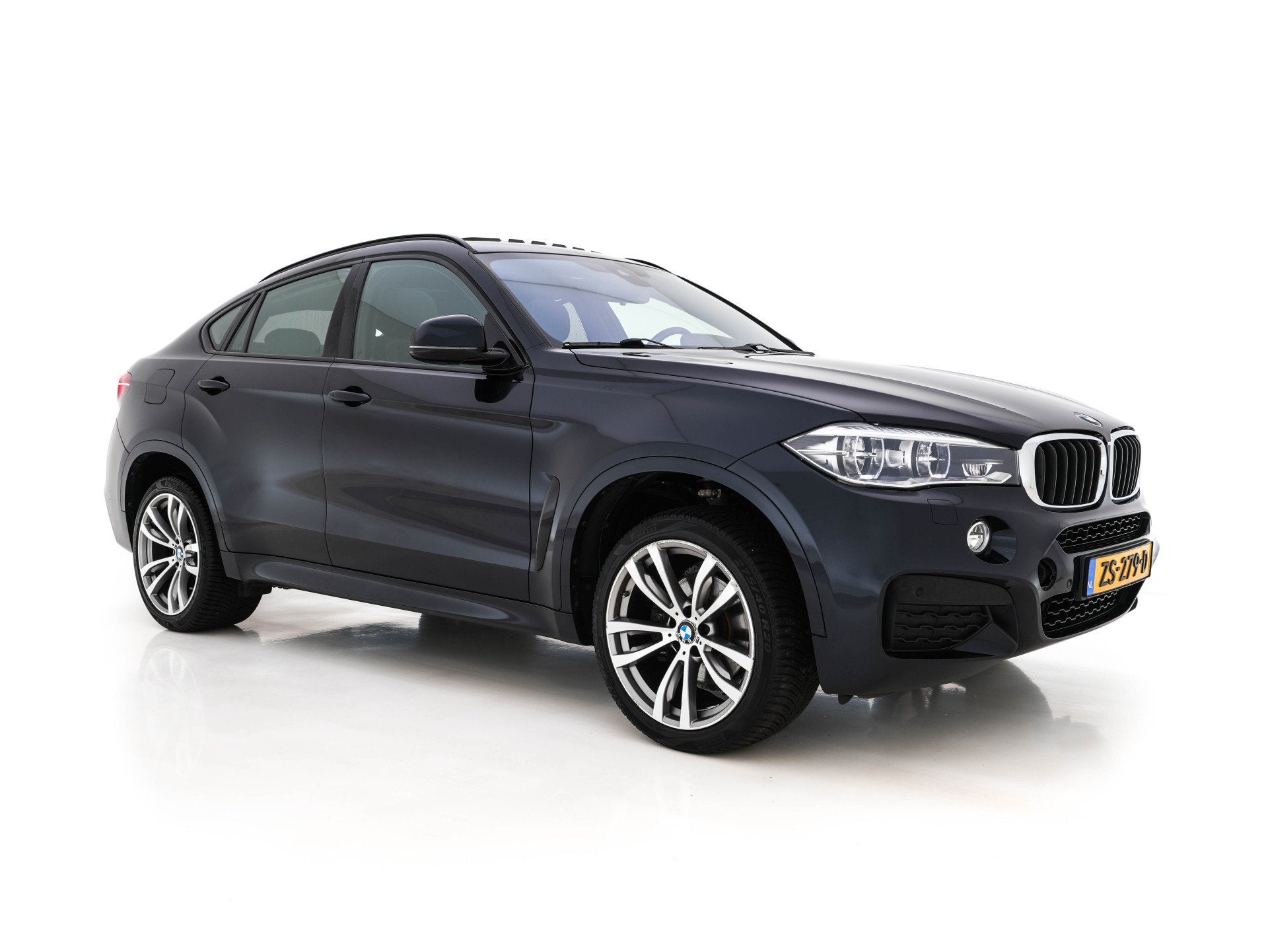 BMW X6 xDrive30d High Executive Design-Edition-Extravagance, Automaat, Gebruikt, 2993 cc, 4 stoelen