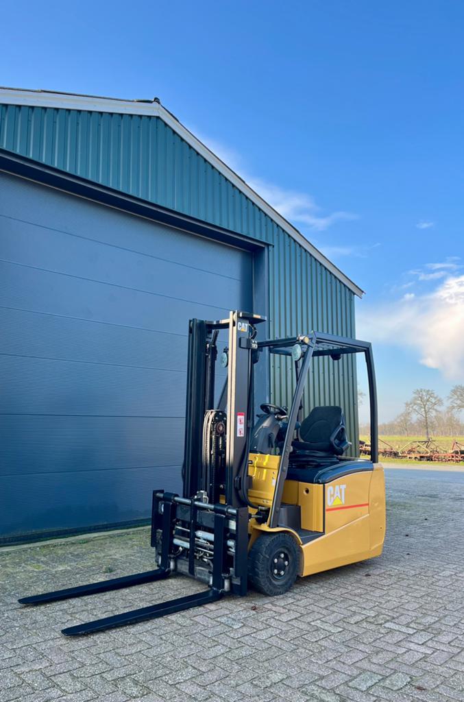 Caterpillar 1.6 - GEKEURD - NIEUWSTAAT - volle opties !!!, Ophalen, Caterpillar, Caterpillar, Heftruck