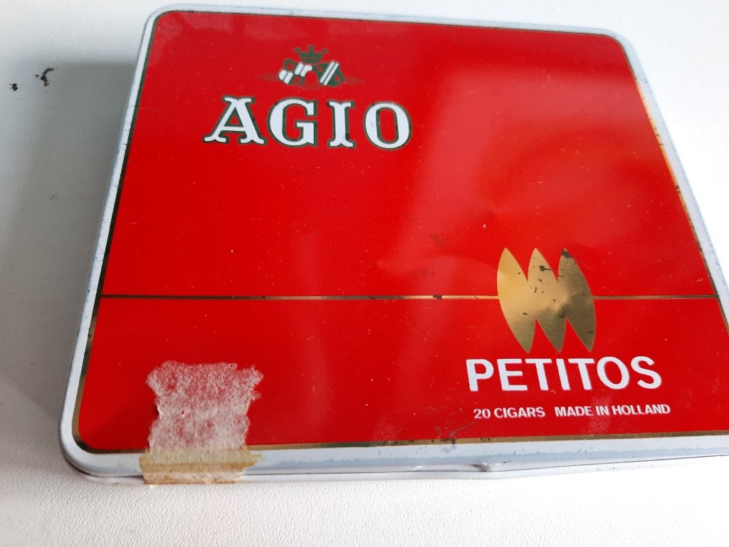 blikje Agio petitos, ca. 12,5 x 11 cm., gebruikt, Verzamelen, Ophalen of Verzenden, Gebruikt, Tabaksdoos of Verpakking