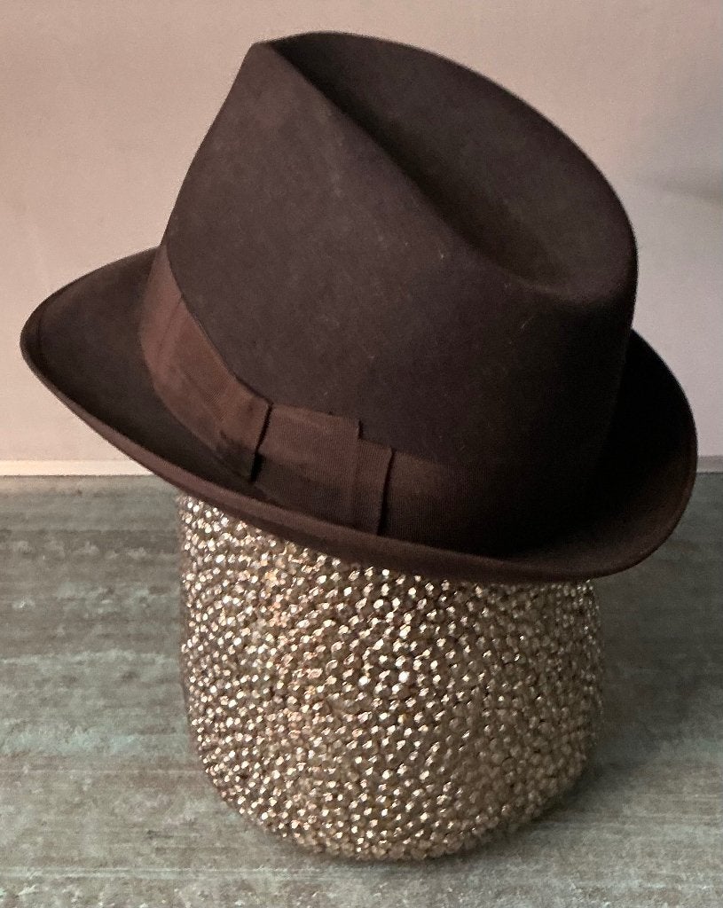 Borsalino hoed. 54 cm., Ophalen of Verzenden