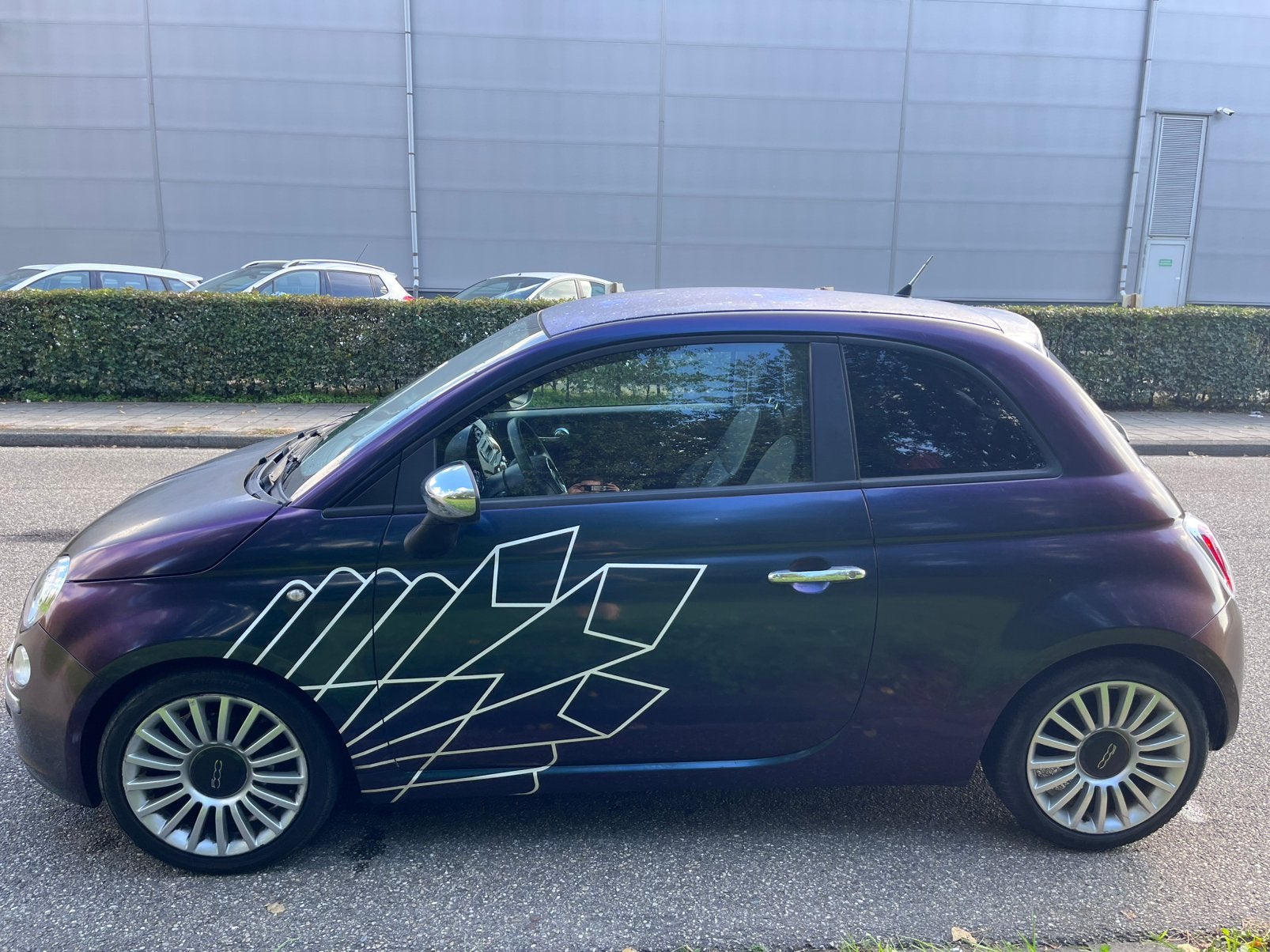 Foto 4 van Unieke Fiat 500 Automaat | Kameleon & Sterrenhemel Dak!