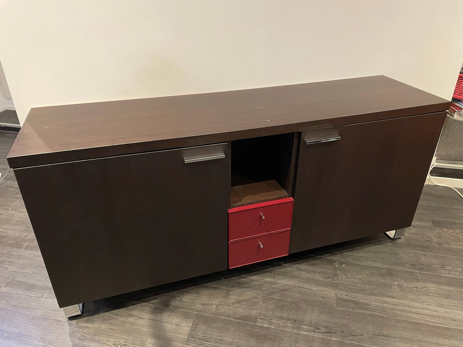 Hülsta Tamis Dressoir, Ophalen, Gebruikt, 150 tot 200 cm, Met lade(s)