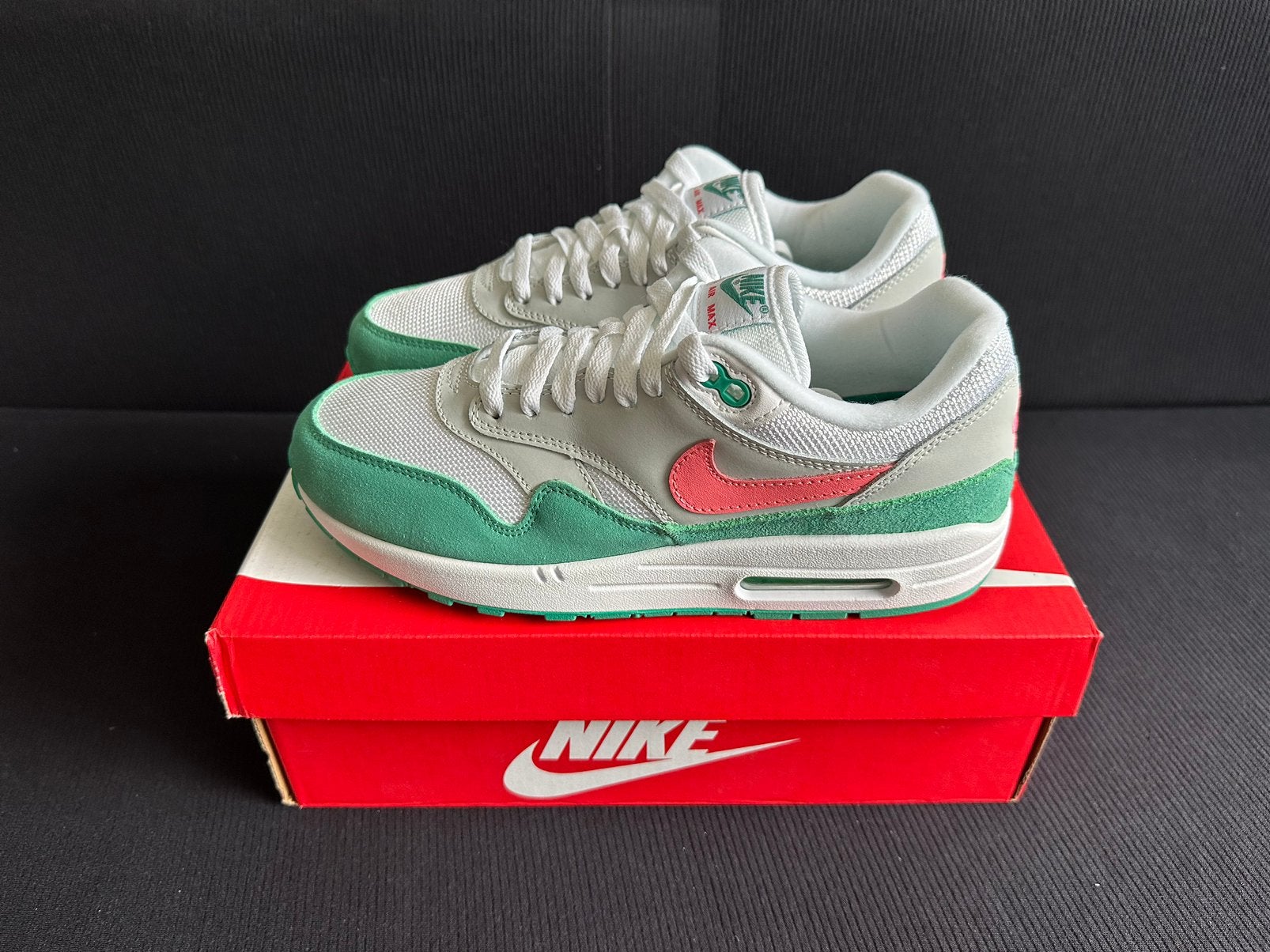 Nike Air Max 1 / “Watermelon” / Maat 43, Overige kleuren, Nieuw, Ophalen of Verzenden, Sneakers of Gympen