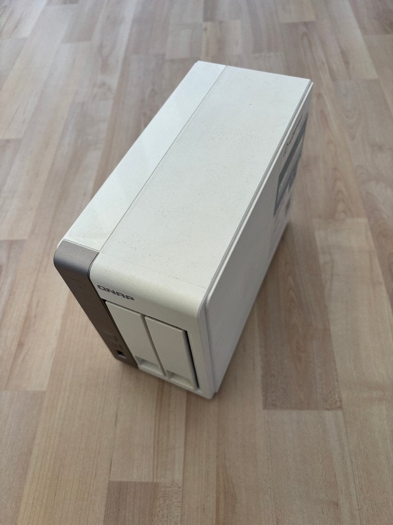 QNAP TS-251 NAS excl. Schijven, Ophalen, Gebruikt