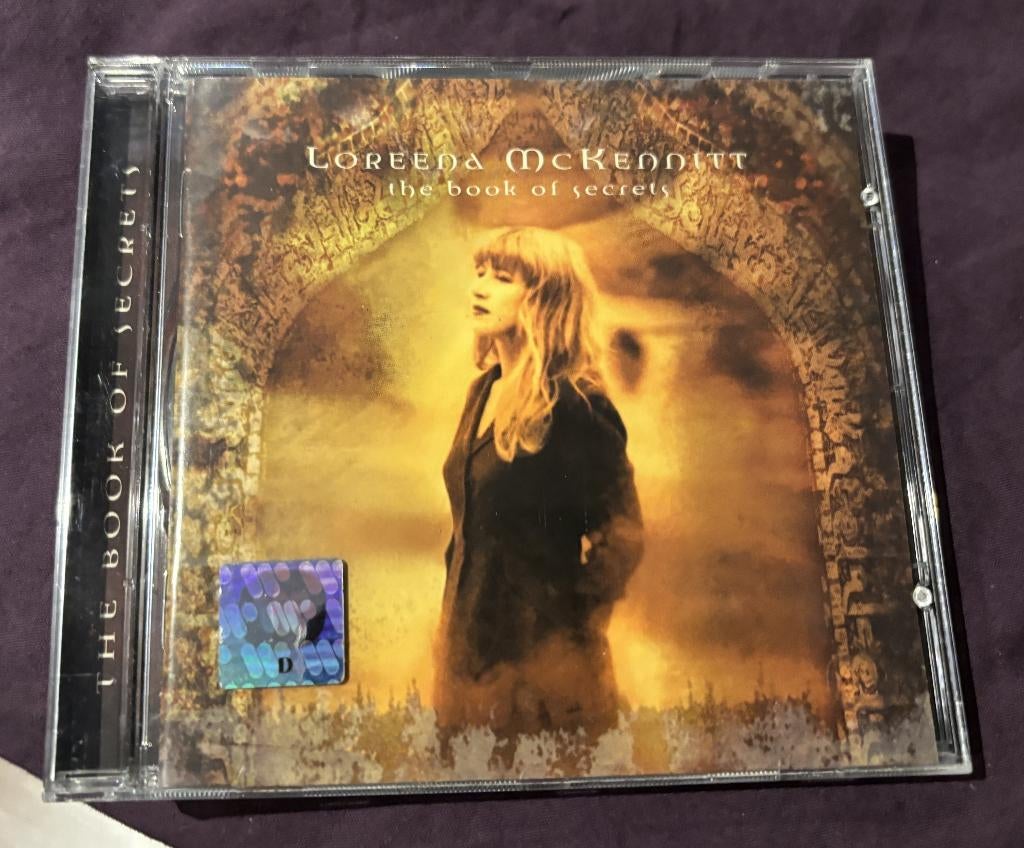 Loreena McKennitt, Book of secrets (CD), Ophalen of Verzenden, Zo goed als nieuw