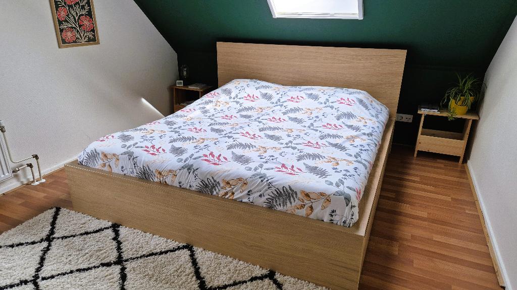 Ikea Malm 180x200 bed inclusief lades en lattenbodems, Ophalen, Beige, Tweepersoons, Zo goed als nieuw