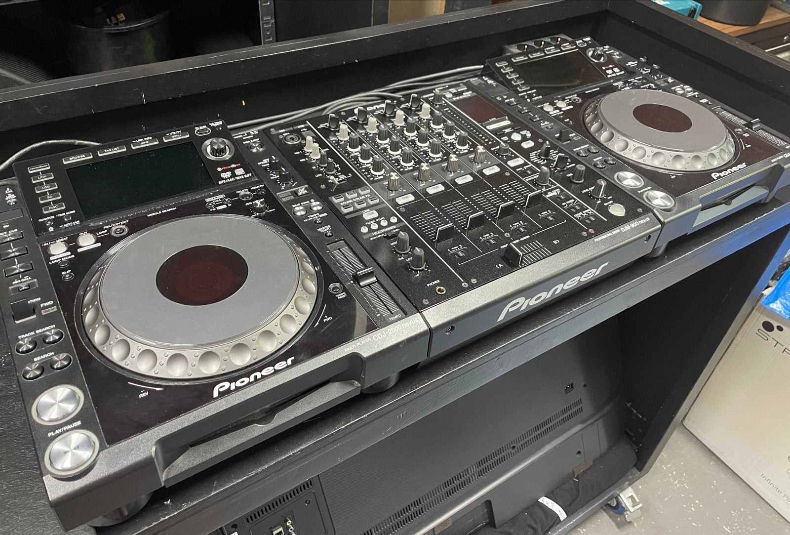 2x Pioneer CDJ2000 nxs 1x DJM900 en toebehoren, switch etc., Ophalen of Verzenden, Gebruikt, Dj-set, Pioneer