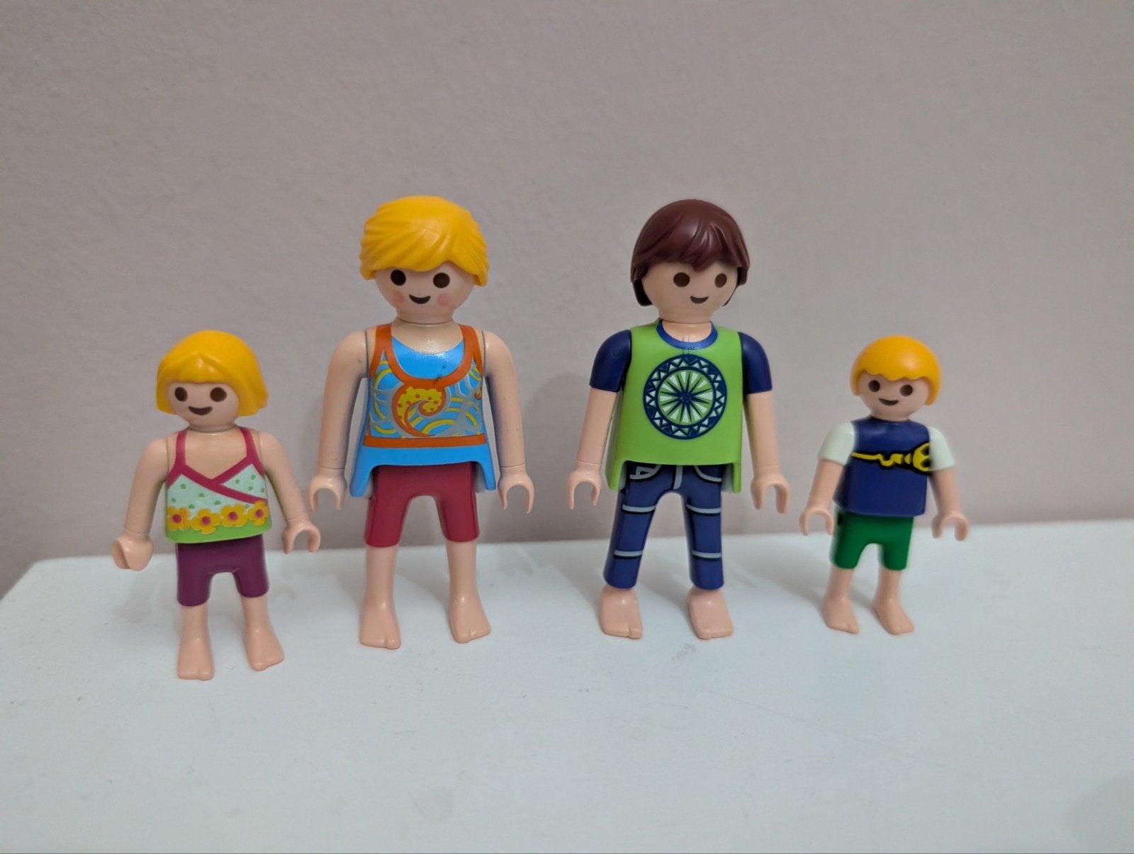 Playmobil poppetjes zomer, vakantie, gezin, Complete set, Ophalen of Verzenden, Zo goed als nieuw, City life