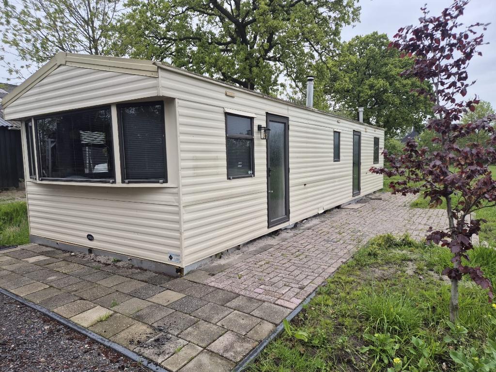 Stacaravan/chalet, voor tijdelijke woning metpelletkachel, Tot en met 3