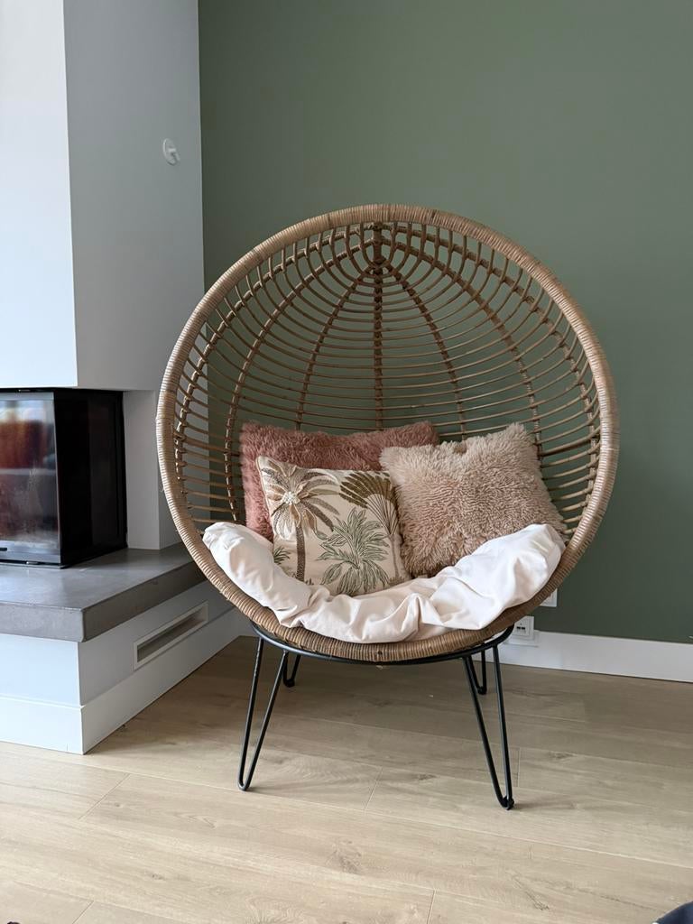Egg chair Sissy Boy, Ophalen, Zo goed als nieuw