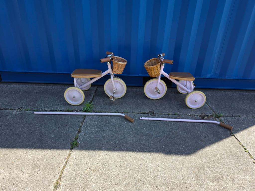 Banwood driewieler met duwstang en mandje, Fietsen en Brommers, Ophalen of Verzenden, Gebruikt, Banwood, Duwstang