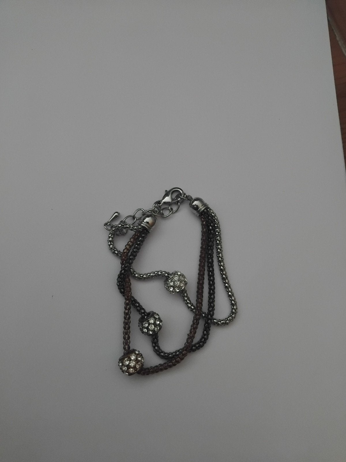Antracietkleurige multi-strand armband met strassteentjes, Ophalen of Verzenden, Zo goed als nieuw, Zilver, Overige materialen