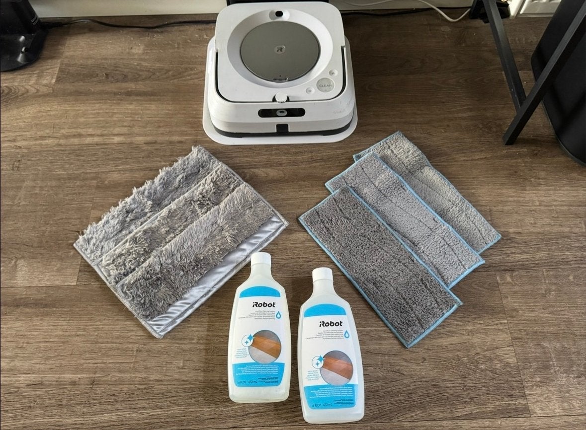 iRobot Braava Jet M6 Dweilrobot met accessoires, Witgoed en Apparatuur, Stofzuigers, Gebruikt, IRobot, Stille werking, Ophalen of Verzenden