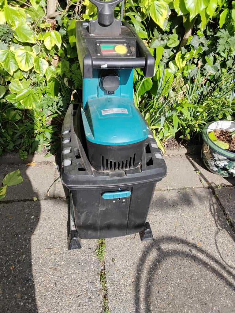 Ud2500 makita hakselaar electric shredder, Tuin en Terras, Hakselaars, Ophalen, Zo goed als nieuw, Makita