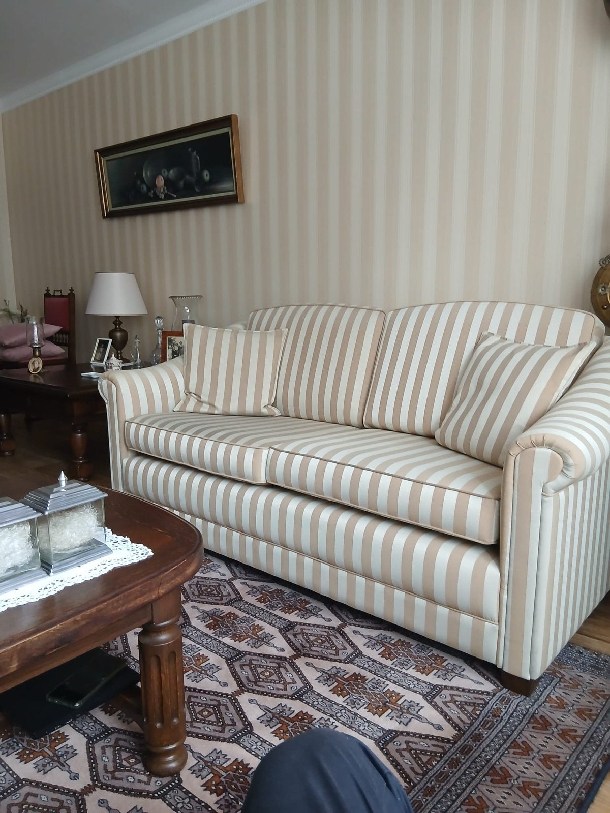 Comfortabele gestreepte 3-zitsbank, Ophalen, 2,5 zits, 150 tot 200 cm, Driepersoons