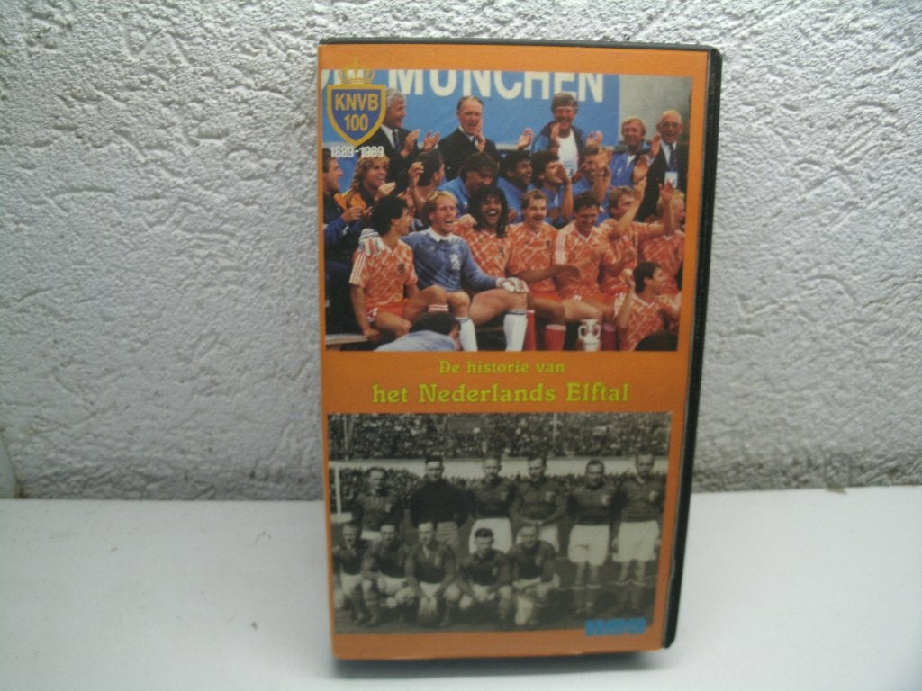 vhs 101b de historie van het ned. elftal, Cd's en Dvd's, Alle leeftijden, Ophalen of Verzenden, Gebruikt
