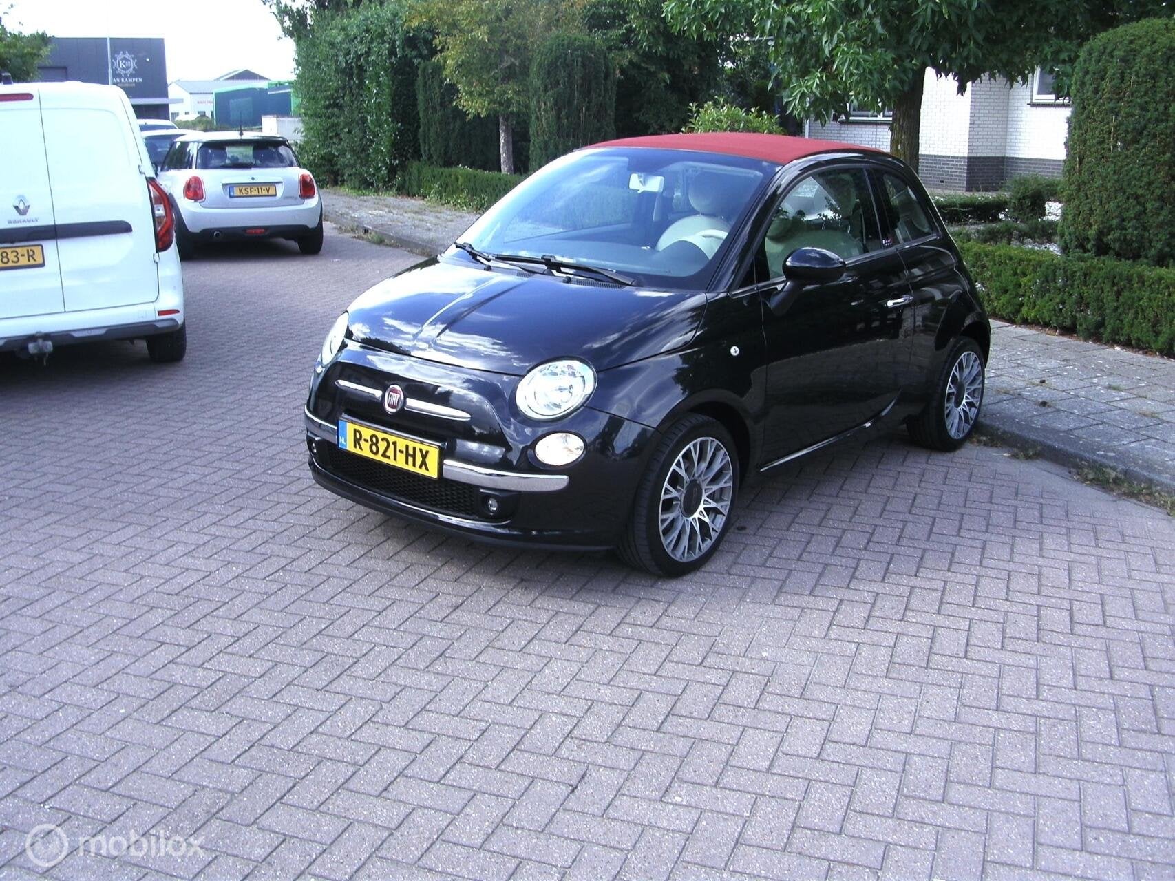 Fiat 500 c 0.9 TwinAir Turbo Lounge cabrio, Gebruikt, Euro 6, Zwart, Handgeschakeld