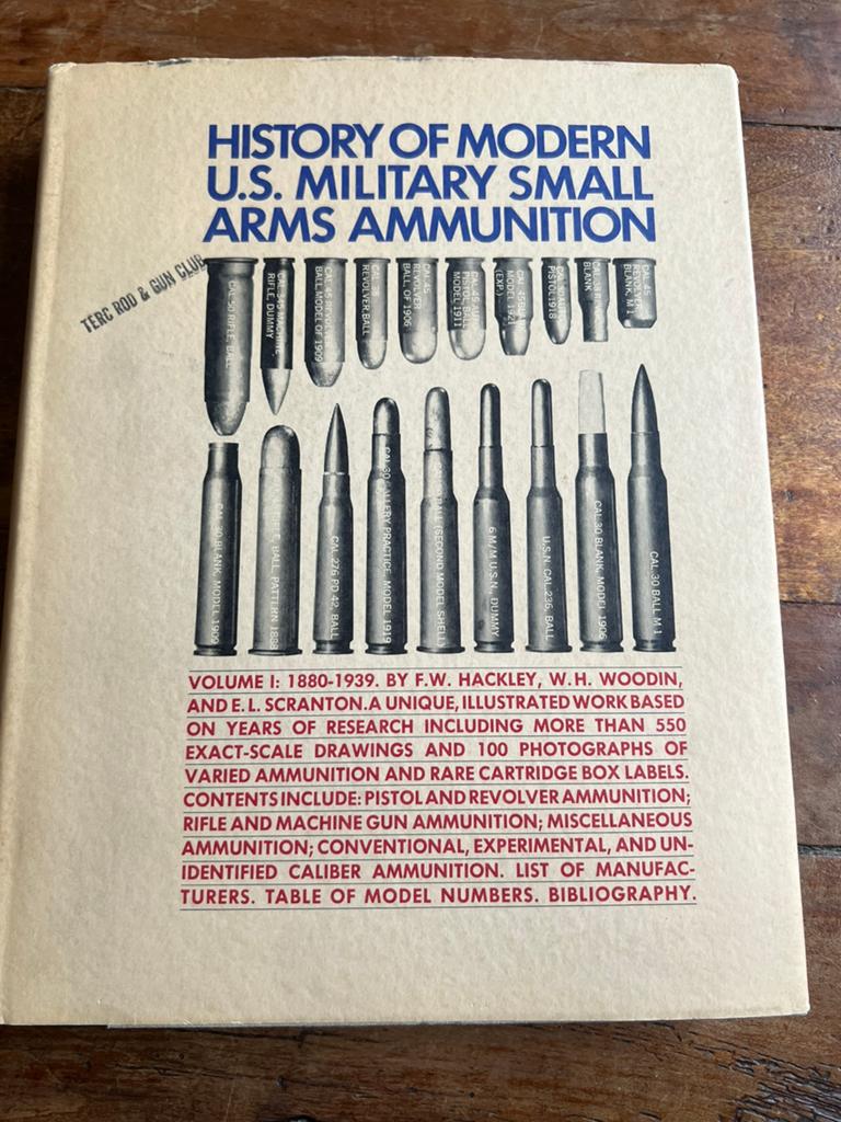 Naslagwerk Amerikaanse militaire ammo 1880-1939 .45 garand, Amerika, Ophalen of Verzenden, Boek of Tijdschrift