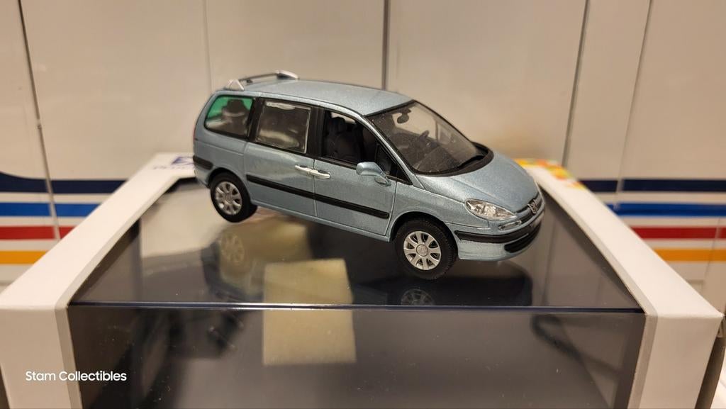Norev Peugeot 807 Light Blue Metallic, Hobby en Vrije tijd, Auto, Norev, Ophalen of Verzenden, Zo goed als nieuw