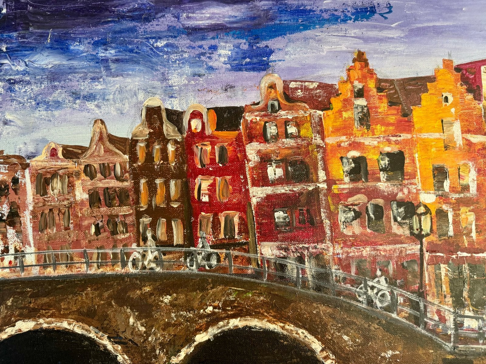 Schilderij Amsterdamse gracht met brug en grachtenpanden, Antiek en Kunst, Doek, Impressionistisch, Ophalen of Verzenden, Handgeschilderd