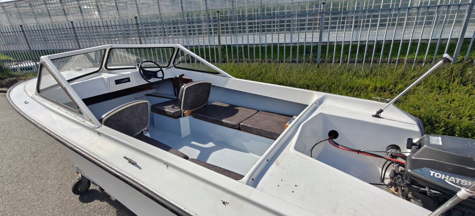 Foto 10 van leuk speedbootje, tourbootje met 9,9pk Tohatsu elektrische