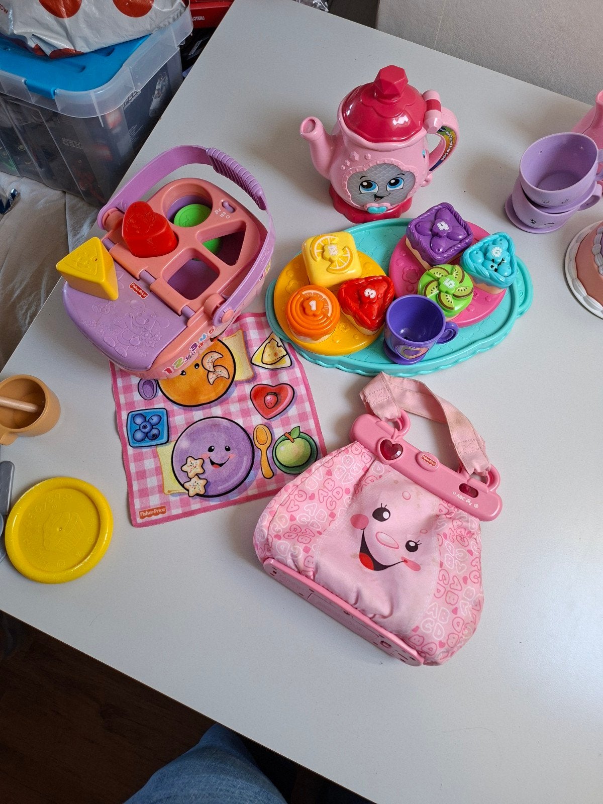 Fisher-Price theeservies en picknickmand, Kinderen en Baby's, Ophalen, Gebruikt, Overige typen, Met geluid