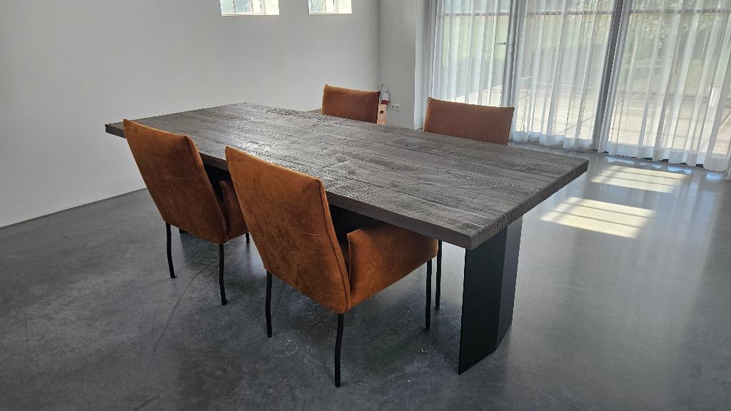 Eettafel met 4 stoelen, Huis en Inrichting, Tafels | Eettafels, Ophalen, 100 tot 150 cm, 200 cm of meer, Zo goed als nieuw
