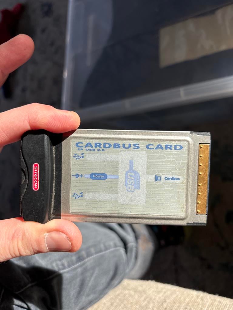 USB Cardbus Adapter voor oudere laptops (Sitecom 2P USB 2.0), Computers en Software, Overige Computers en Software, Gebruikt, Ophalen of Verzenden
