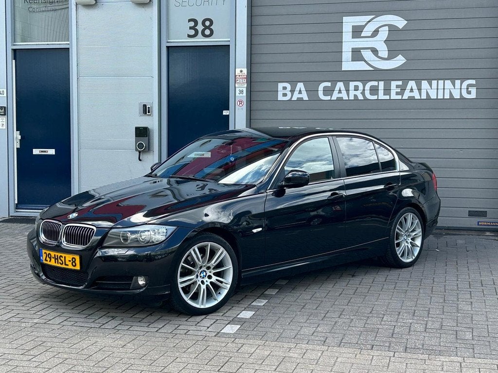 BMW 3-serie 320i Executive | Cruise | Stoelverwarming | Lede, Auto's, BMW, Automaat, 4 cilinders, Zwart, 170 pk