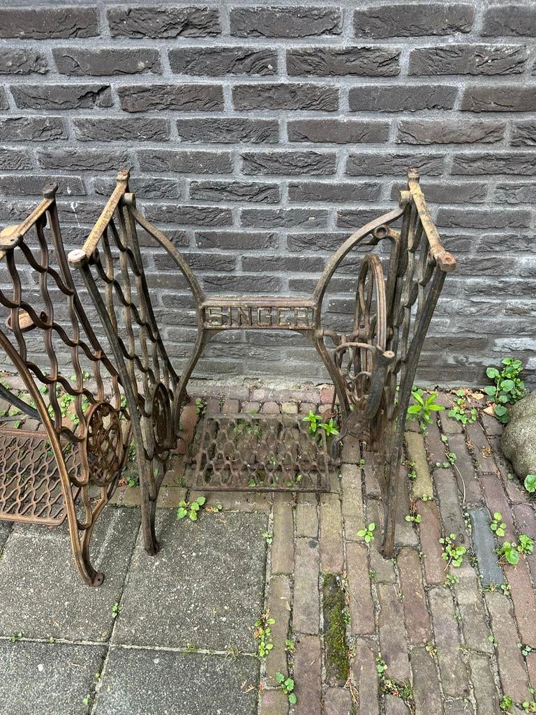 Antiek Singer Naaimachine Onderstel - Gietijzer, Ophalen