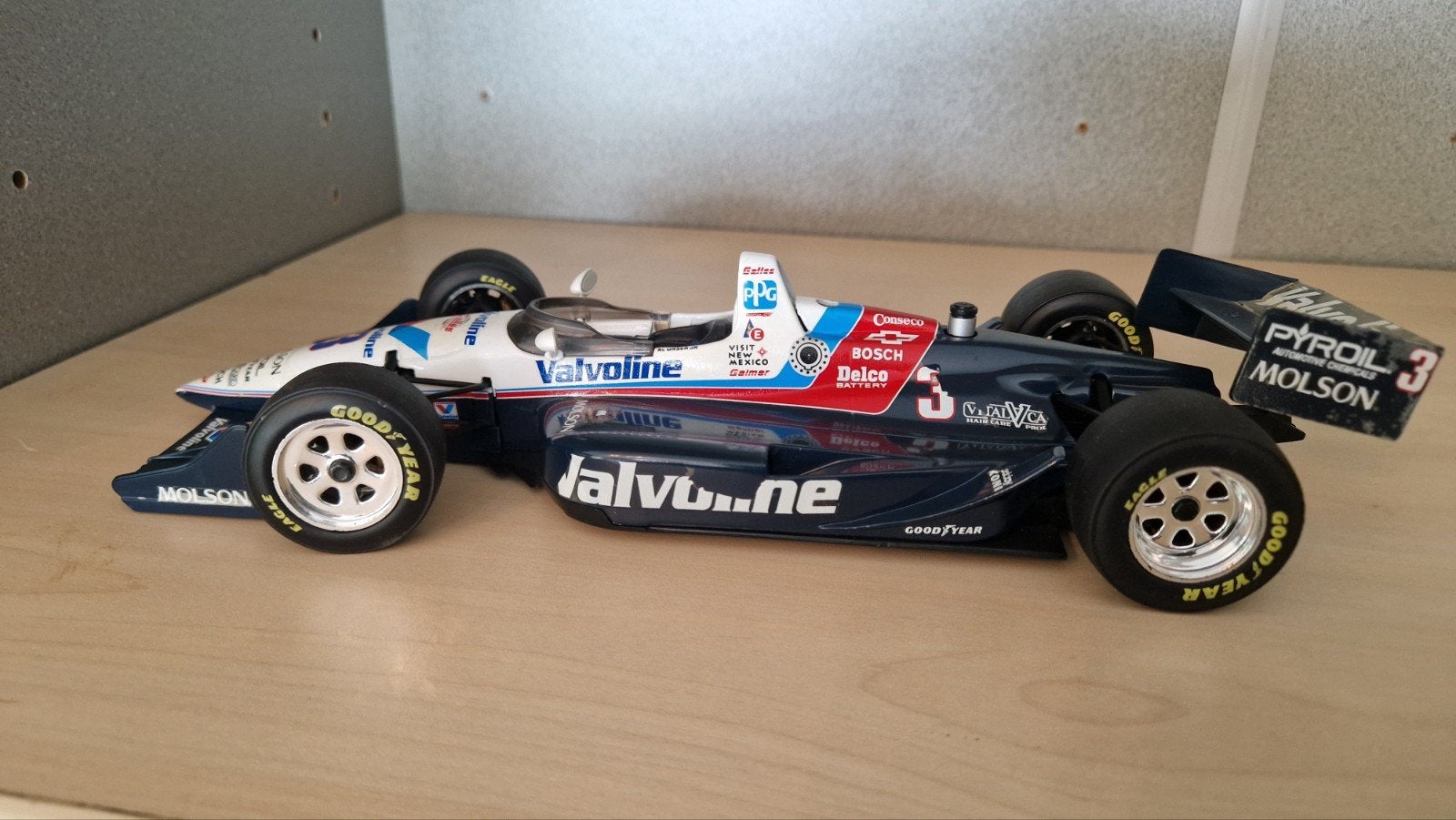 Valvoline IndyCar modelauto - Schaal 1:18, Ophalen of Verzenden