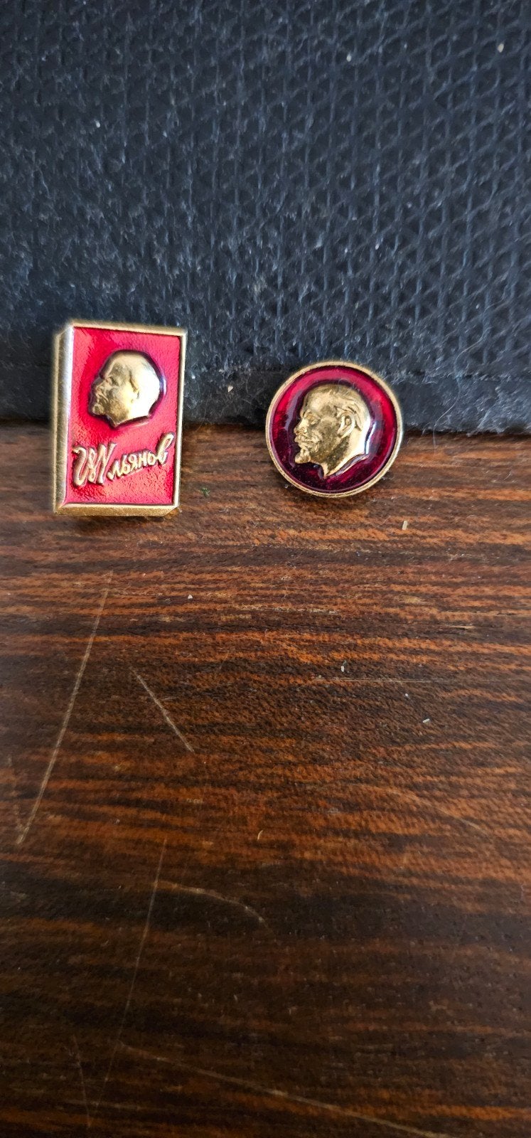 Vintage Lenin Speldjes - Set van 2, Verzamelen, Ophalen of Verzenden, Gebruikt, Overige onderwerpen, Speldje of Pin