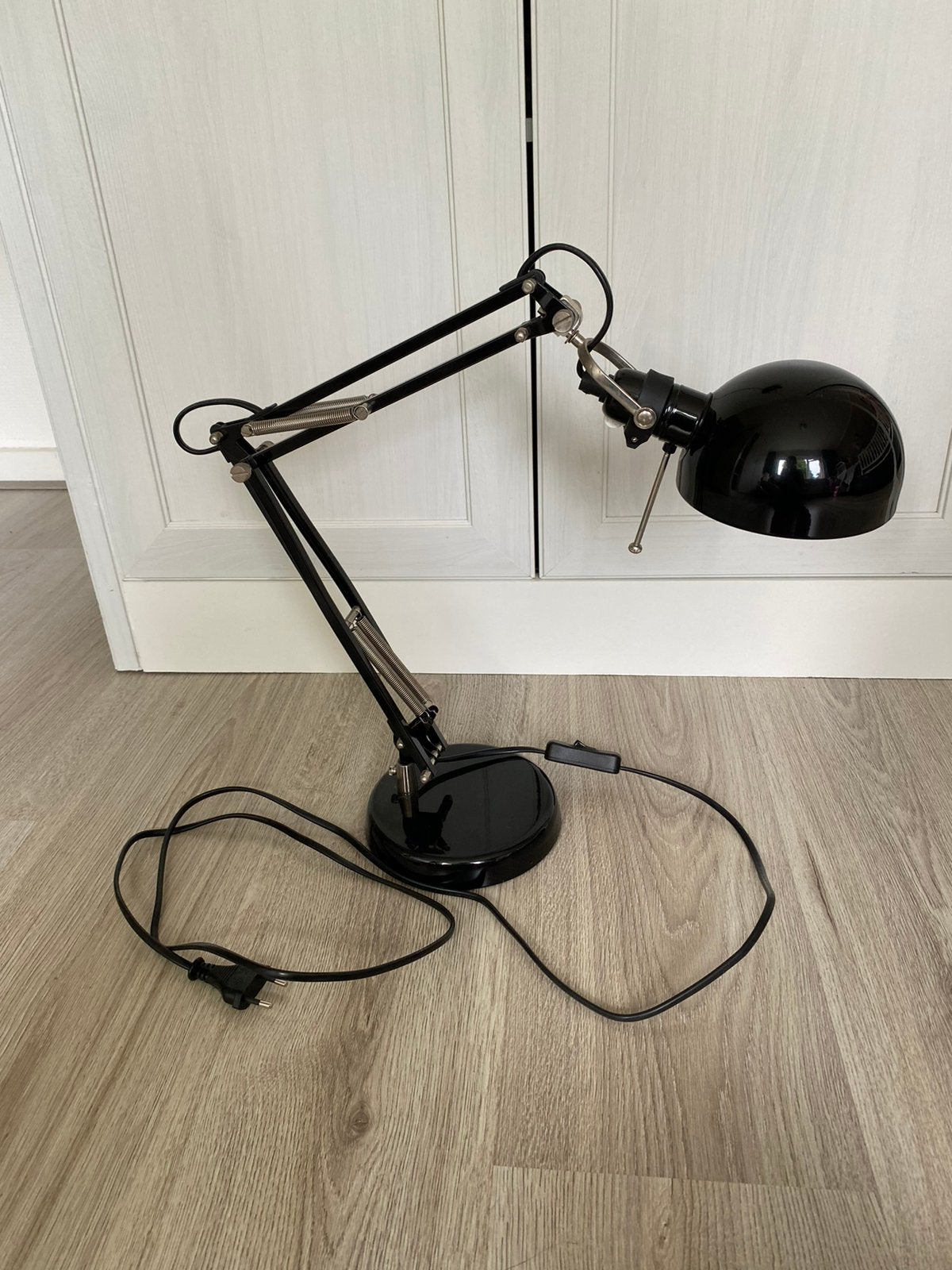 Ikea tafellamp, Zwart, Ophalen, Zo goed als nieuw, IKEA