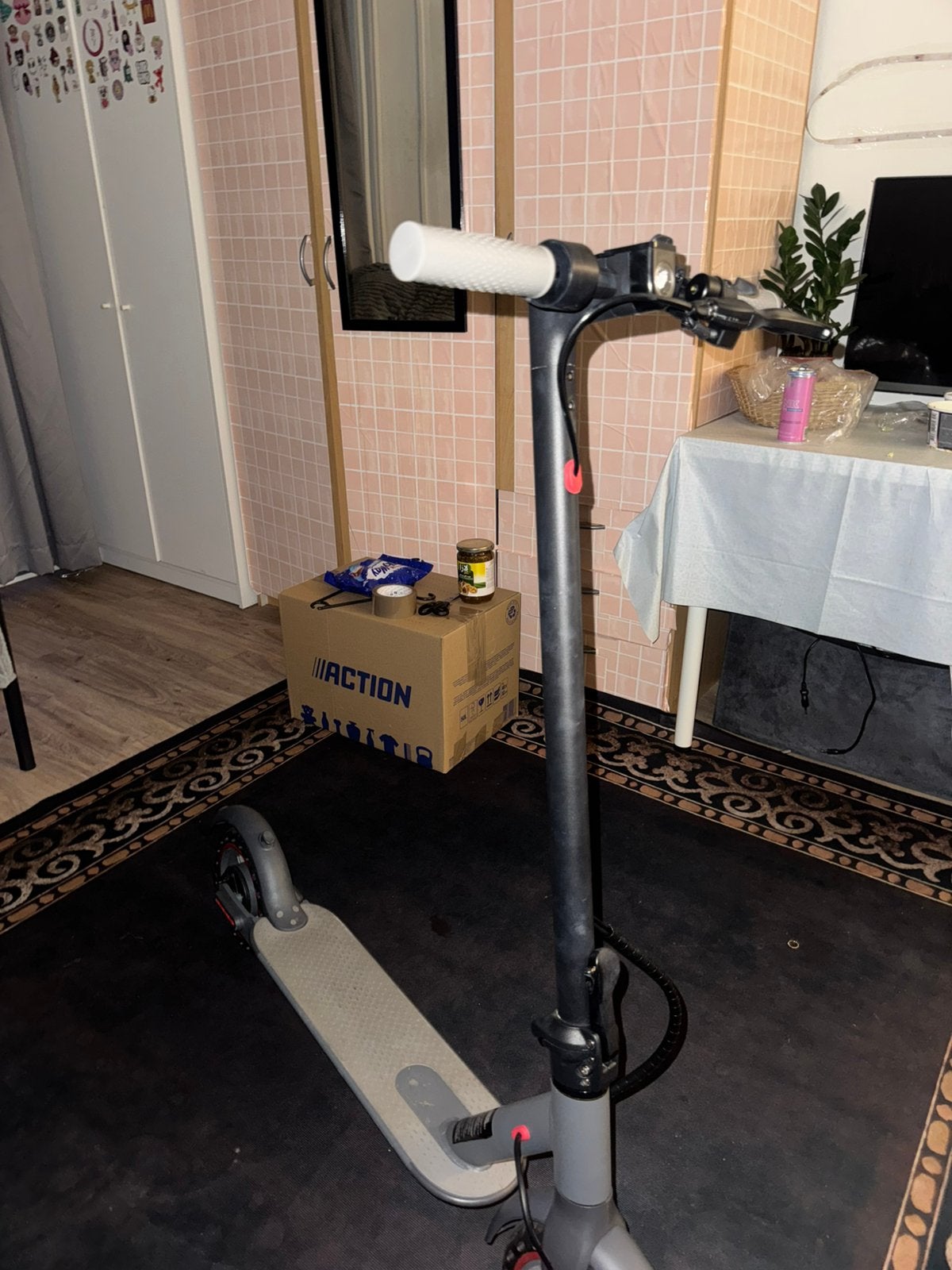 Elektrische Step YOUFS – 50 km/u – 3 Modi – Bluetooth, Ophalen, Zo goed als nieuw, Elektrische step (E-scooter)