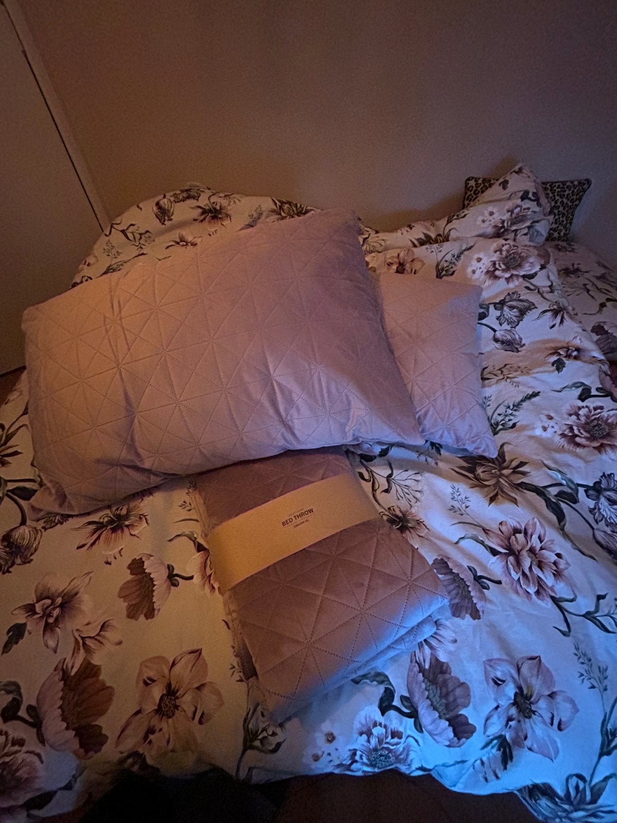 Sprei met kussens (set), Ophalen of Verzenden, Zo goed als nieuw, Vierkant