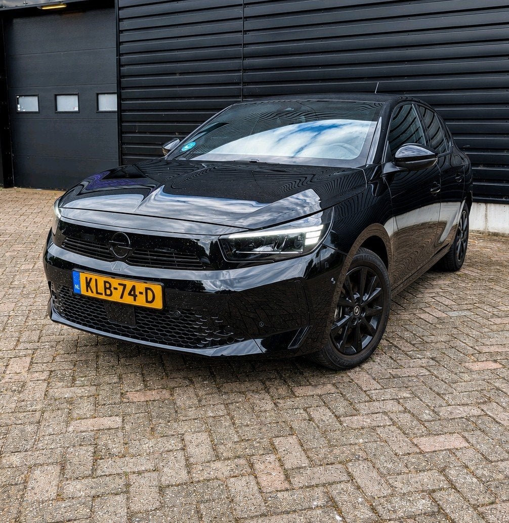 Opel Corsa Black Edition 2024 | 1.2 Turbo | Full Option, Voorwielaandrijving, Euro 5, Stof, Zwart