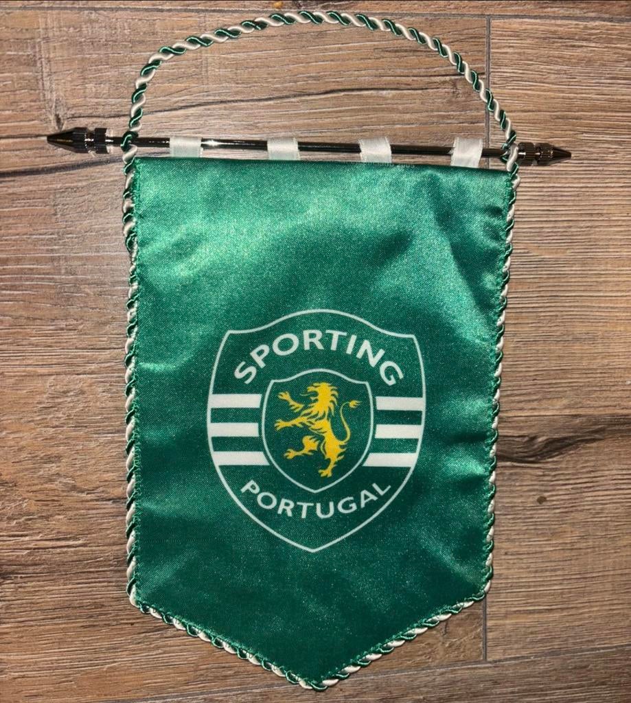 Sporting Lissabon vaan, Ophalen of Verzenden, Zo goed als nieuw, Buitenlandse clubs, Vaantje of Sjaal