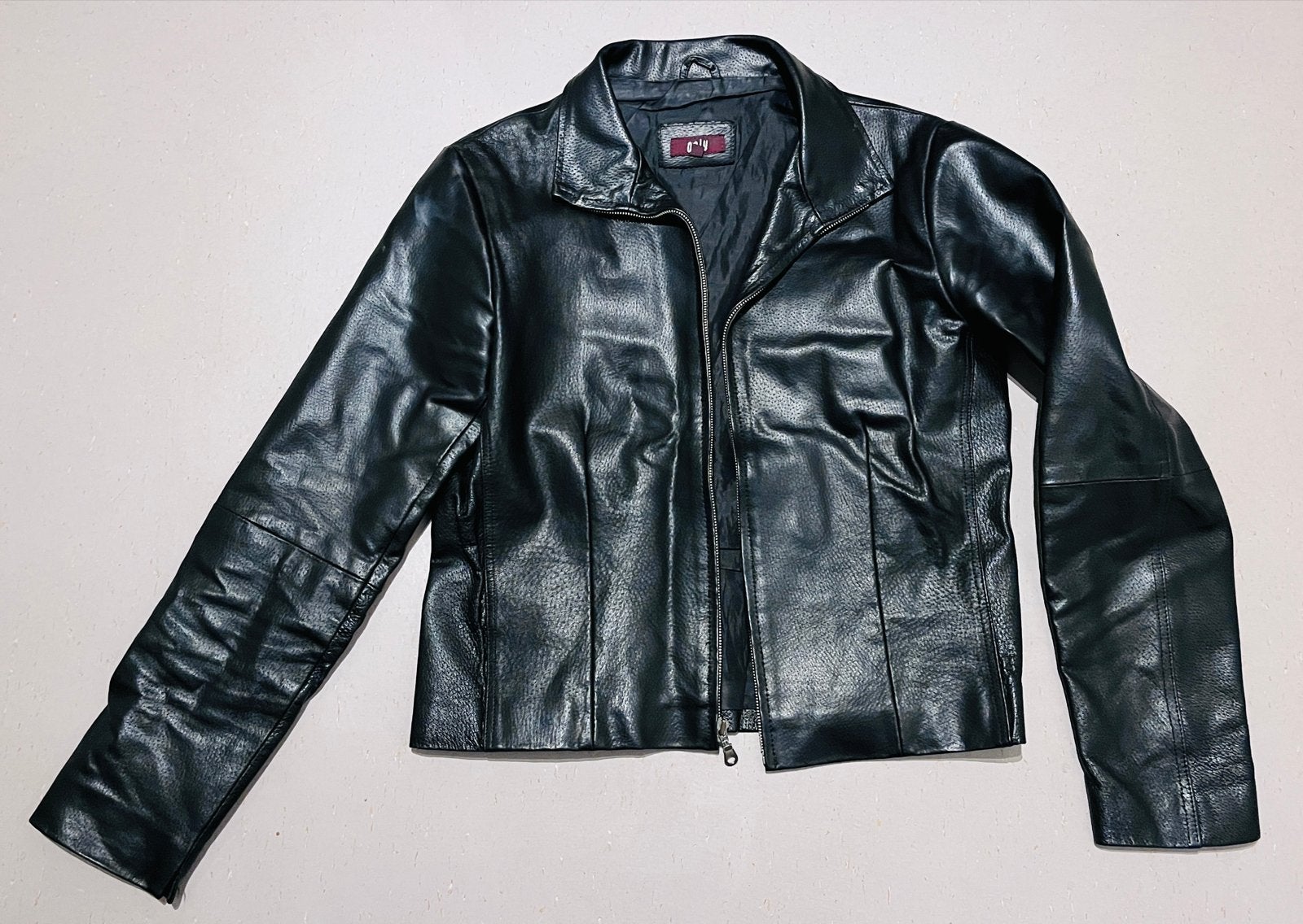 Only echt leren jasje, maat L (valt eerder als mt 40), kort, Kleding | Dames, Ophalen of Verzenden, Gedragen, Maat 38/40 (M), Zwart