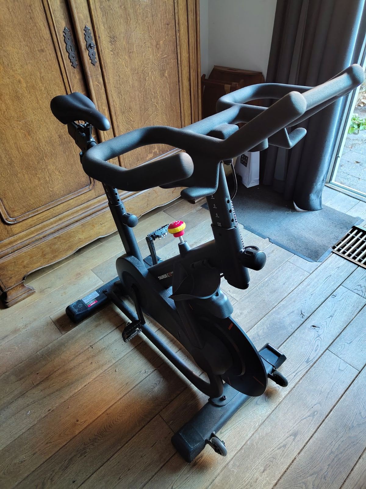 Taurus ic70 spinningbike, Ophalen, Zo goed als nieuw, Spinningfiets