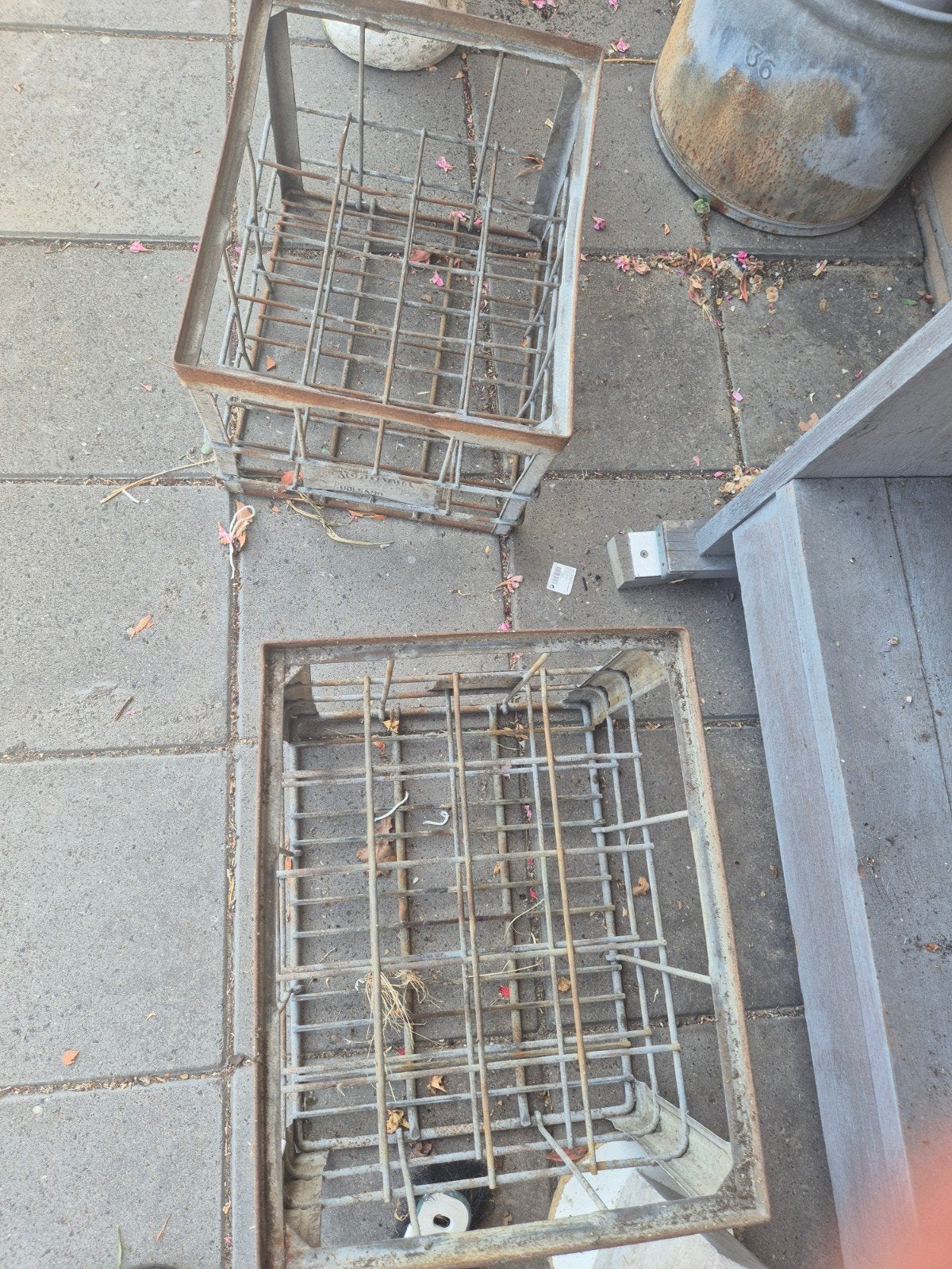 Vintage metalen kratten - set van 2, Ophalen