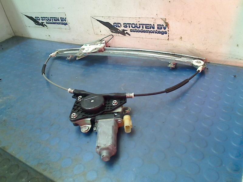 Raammechaniek Elek Rechts Voor Hyundai i10 (F5) 0061A2698, Hyundai Motor Deutschland GmbH, Gebruikt, Hyundai, Kaiserleipromenade 5, Offenbach am Main 63067, , Duitsland