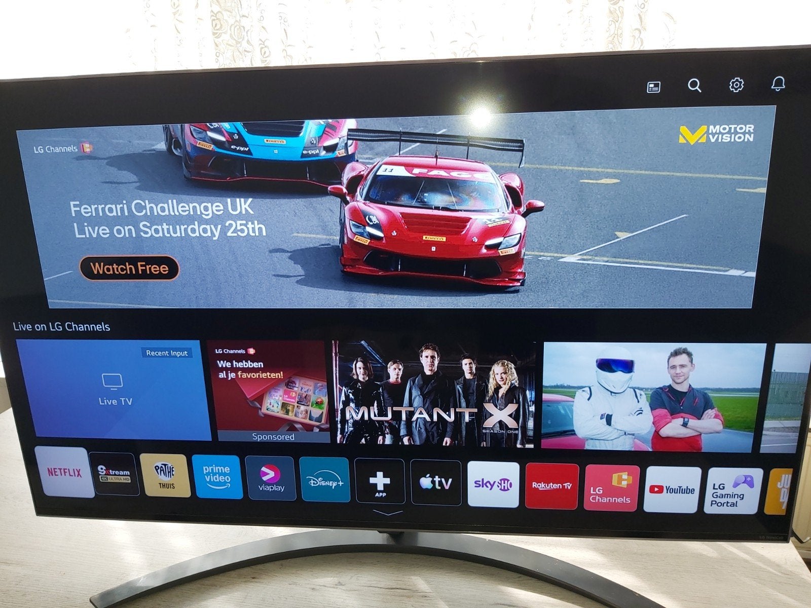 LG Smart TV in zeer goede staat, Audio, Tv en Foto, Televisies, Ophalen of Verzenden, Zo goed als nieuw, 100 cm of meer, 4k (UHD)