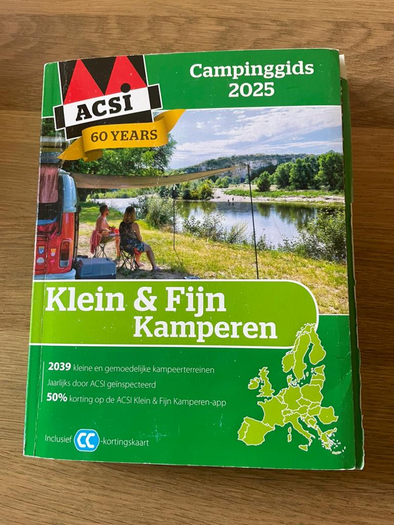 Campinggids ACSI Klein & Fijn 2025, Overige merken, Europa, Ophalen of Verzenden, Zo goed als nieuw