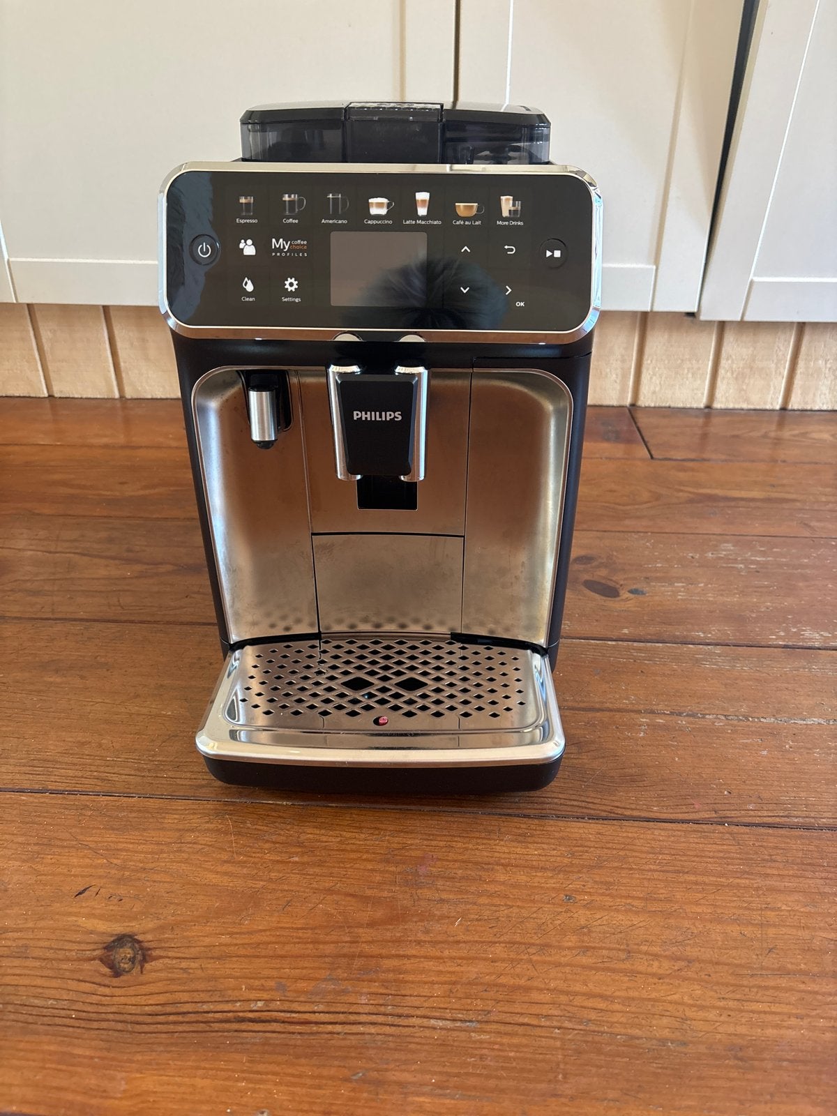 Philips 5400 EP5447/90 LatteGo., Witgoed en Apparatuur, Koffiezetapparaten, Afneembaar waterreservoir, Espresso apparaat, Zo goed als nieuw